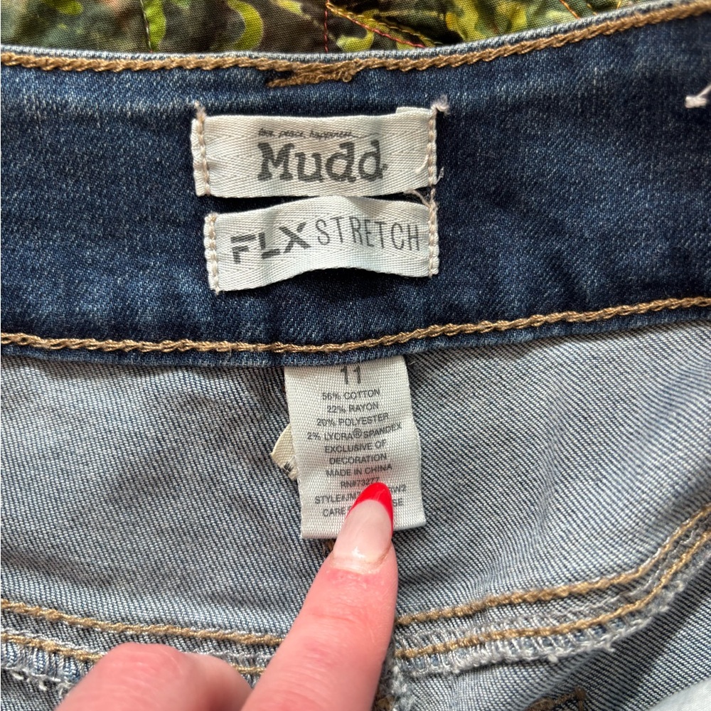 Juniors Mudd Flex Denim Shorts size 11 - Picture 3 of 3